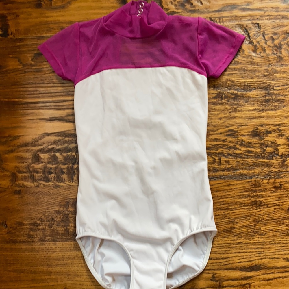 Eleve Leotard